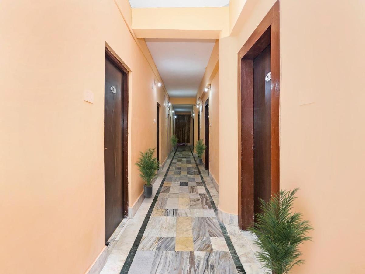 OYO 14041 Seven Inn Bhubaneswar Buitenkant foto
