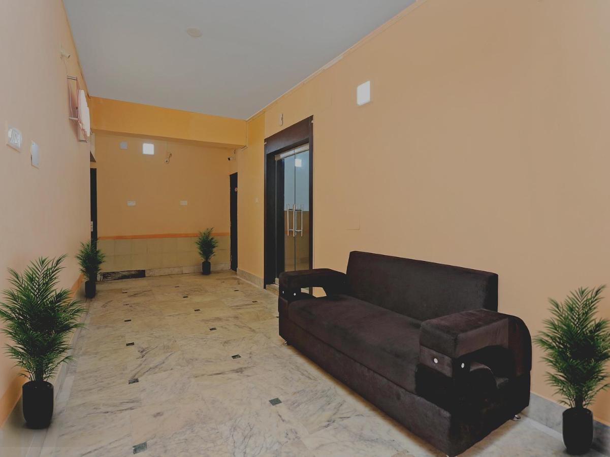 OYO 14041 Seven Inn Bhubaneswar Buitenkant foto